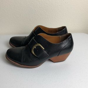 Kork Ease Leather Slip On Booties Size 9